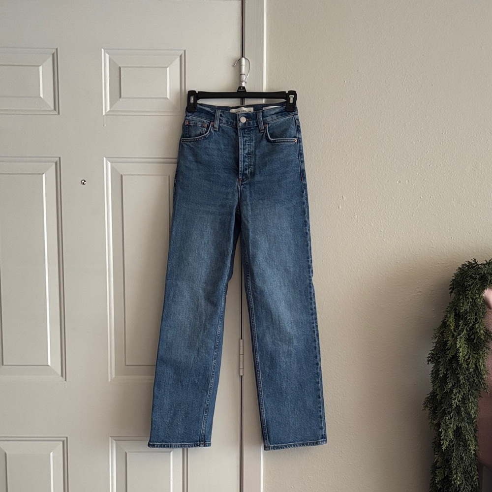 Aritzia Denim Forum The Arlo Hi-Rise Straight Jean | Size 24